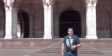 EL CAFECITO DE LA MAÑANA REPORTAJE INDIA DELHI- ALEX CABADA